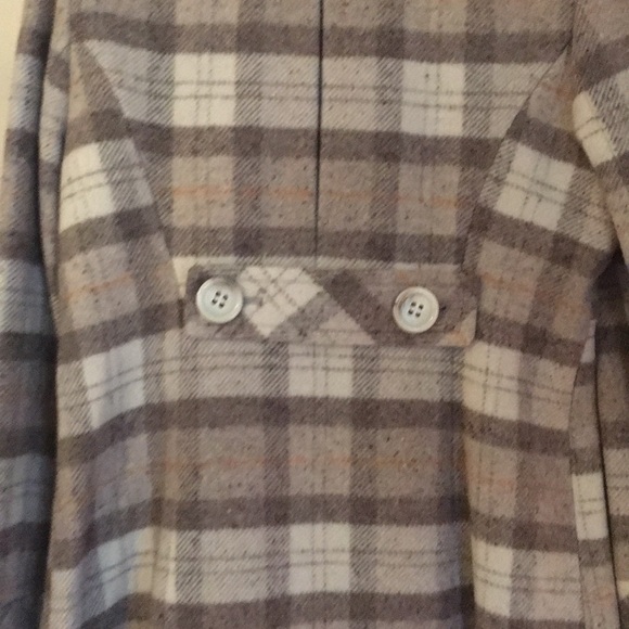 Women’s plaid pea coat - Picture 3 of 7